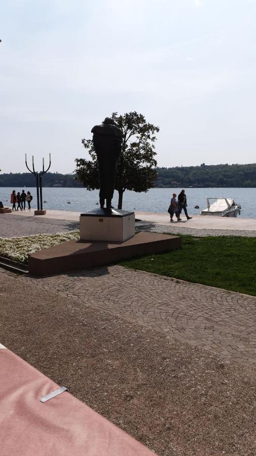 Antico Convento Apartment Moniga del Garda Екстериор снимка