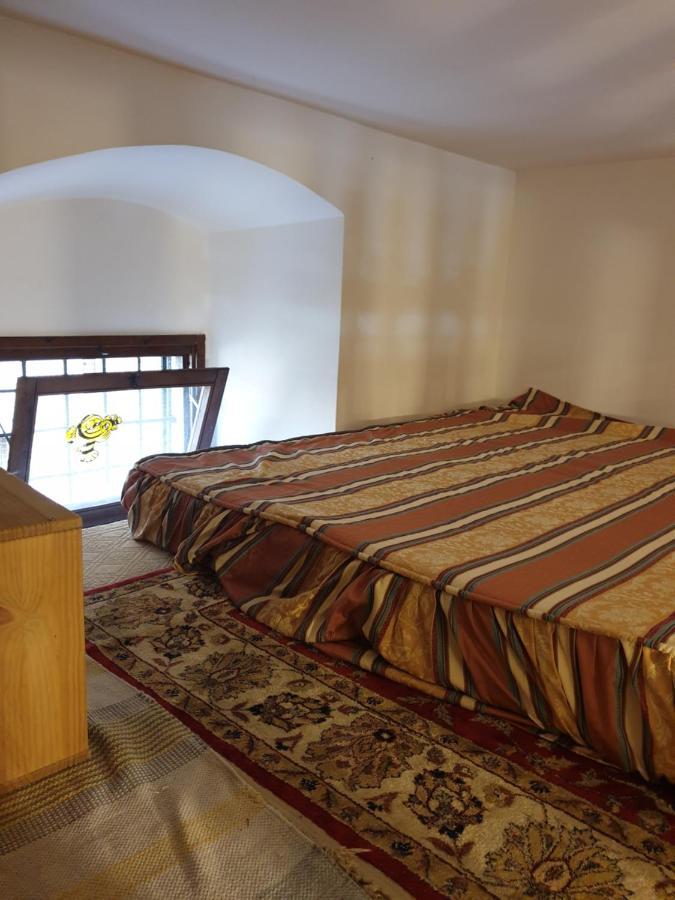 Antico Convento Apartment Moniga del Garda Екстериор снимка